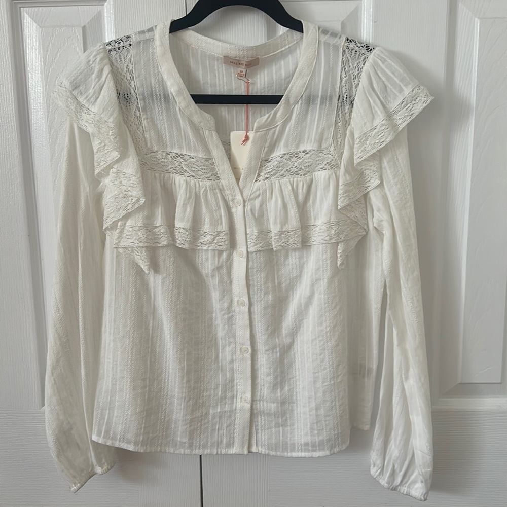 Skies Are Blue White Blouse Ruffle Lace size Medium